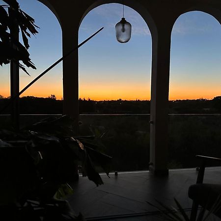 Bed and Breakfast A Beira Do Vale, Carvoeiro Карвоейру Экстерьер фото