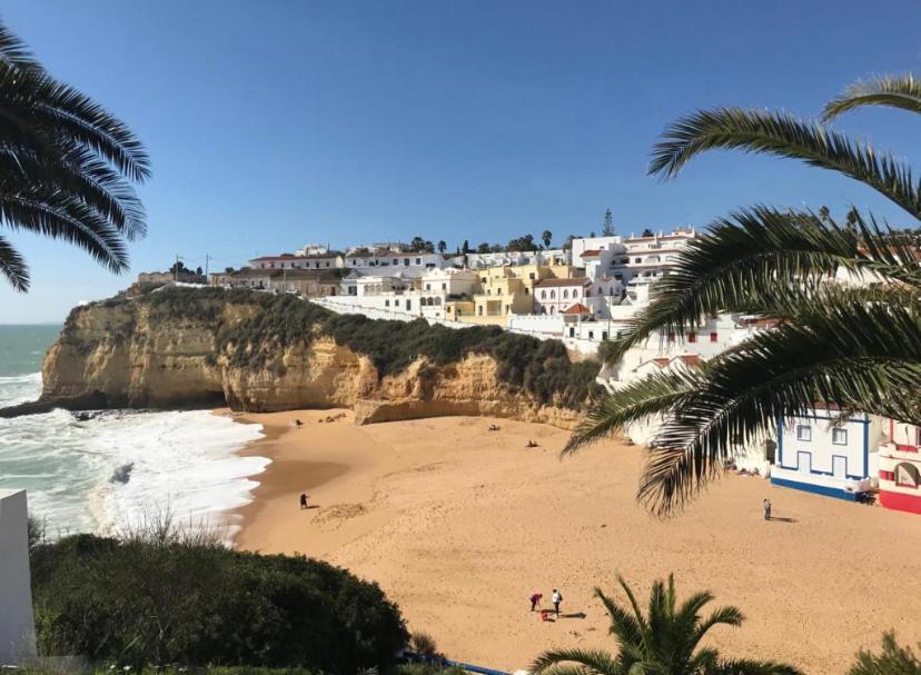 Bed and Breakfast A Beira Do Vale, Carvoeiro Карвоейру Экстерьер фото